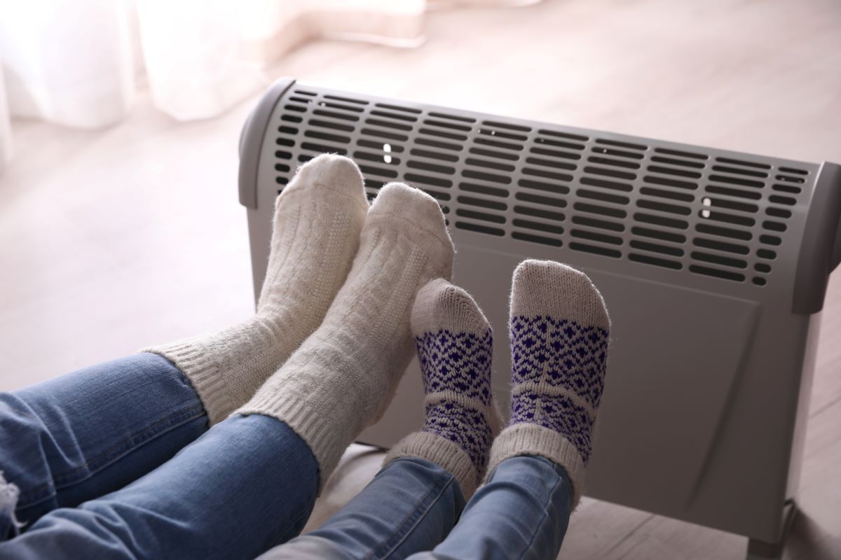 Pourquoi a-t-on les pieds froids? | Biron