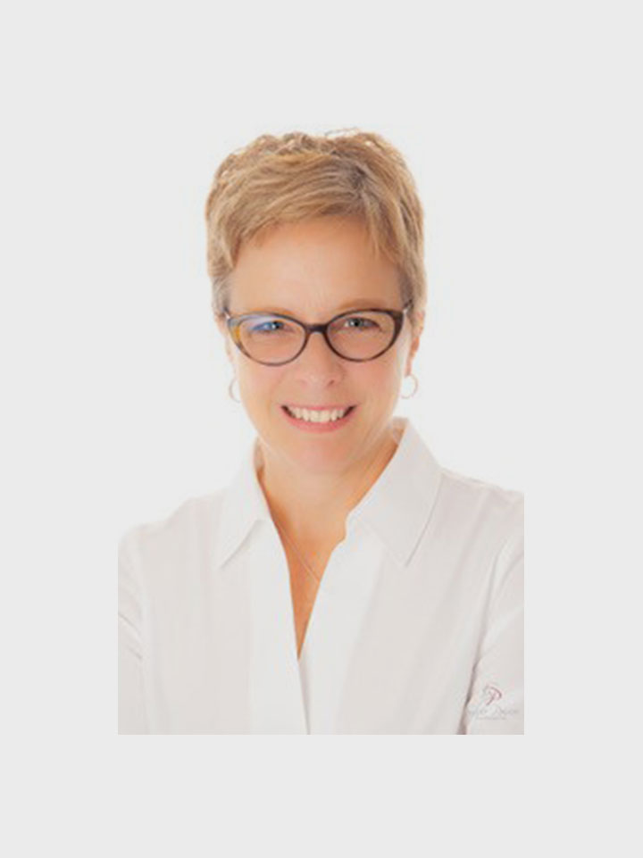 Dr Julie Ringuette