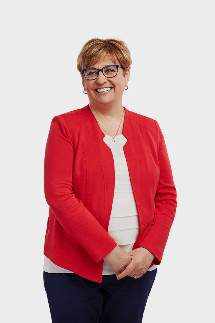 Dr Renée Dery